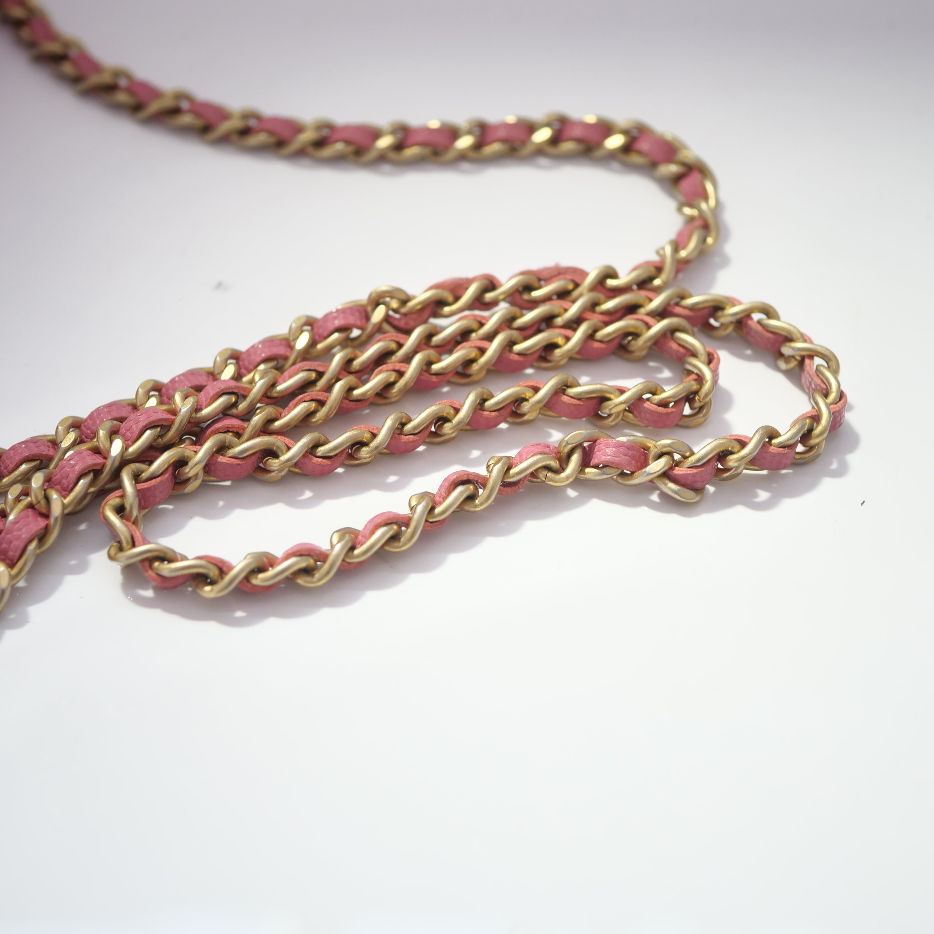 CHANEL Caviar Chain Wallet AP3516 IC Tag