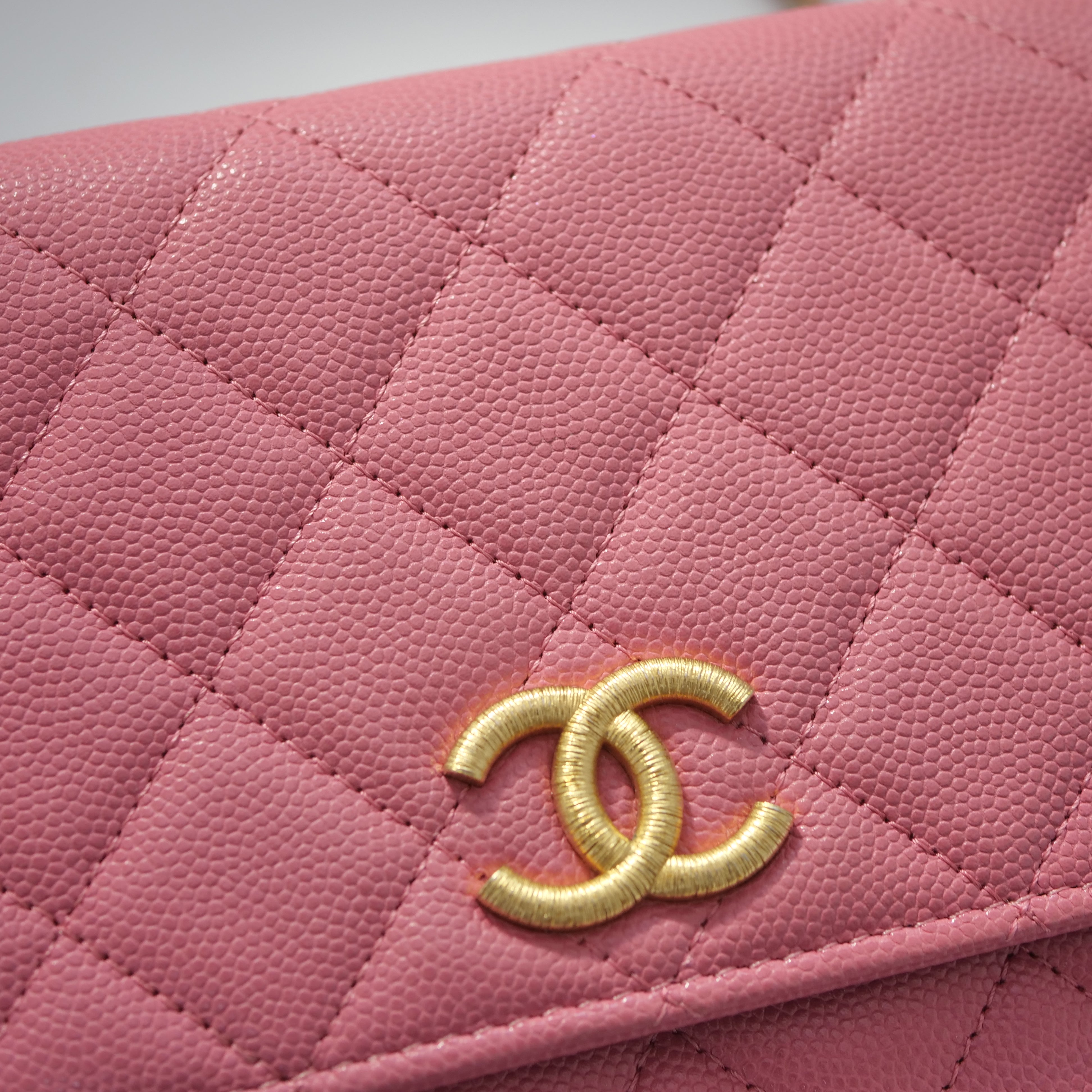 CHANEL Caviar Chain Wallet AP3516 IC Tag