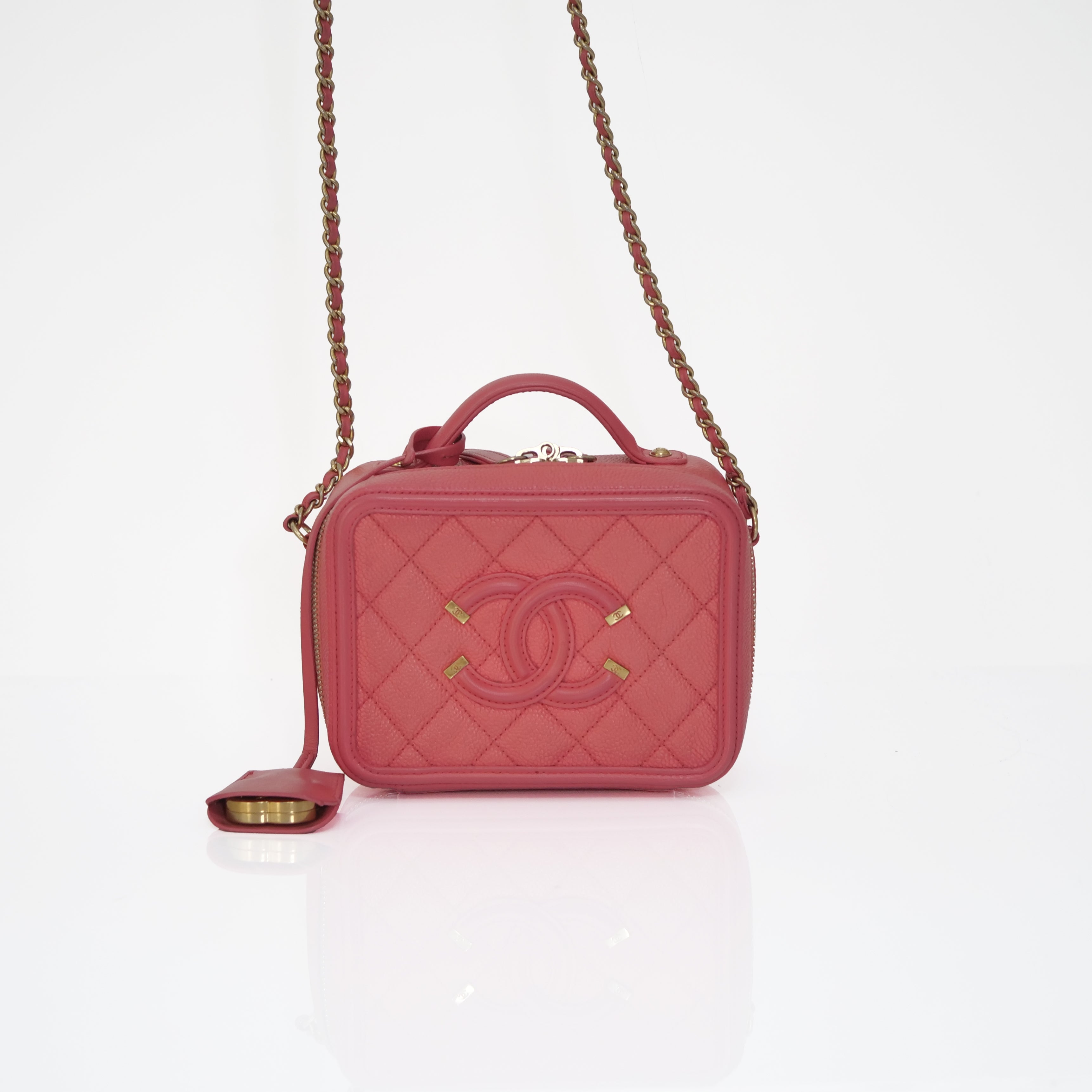 CHANEL CC Filigree Caviar Skin 2Way Bag