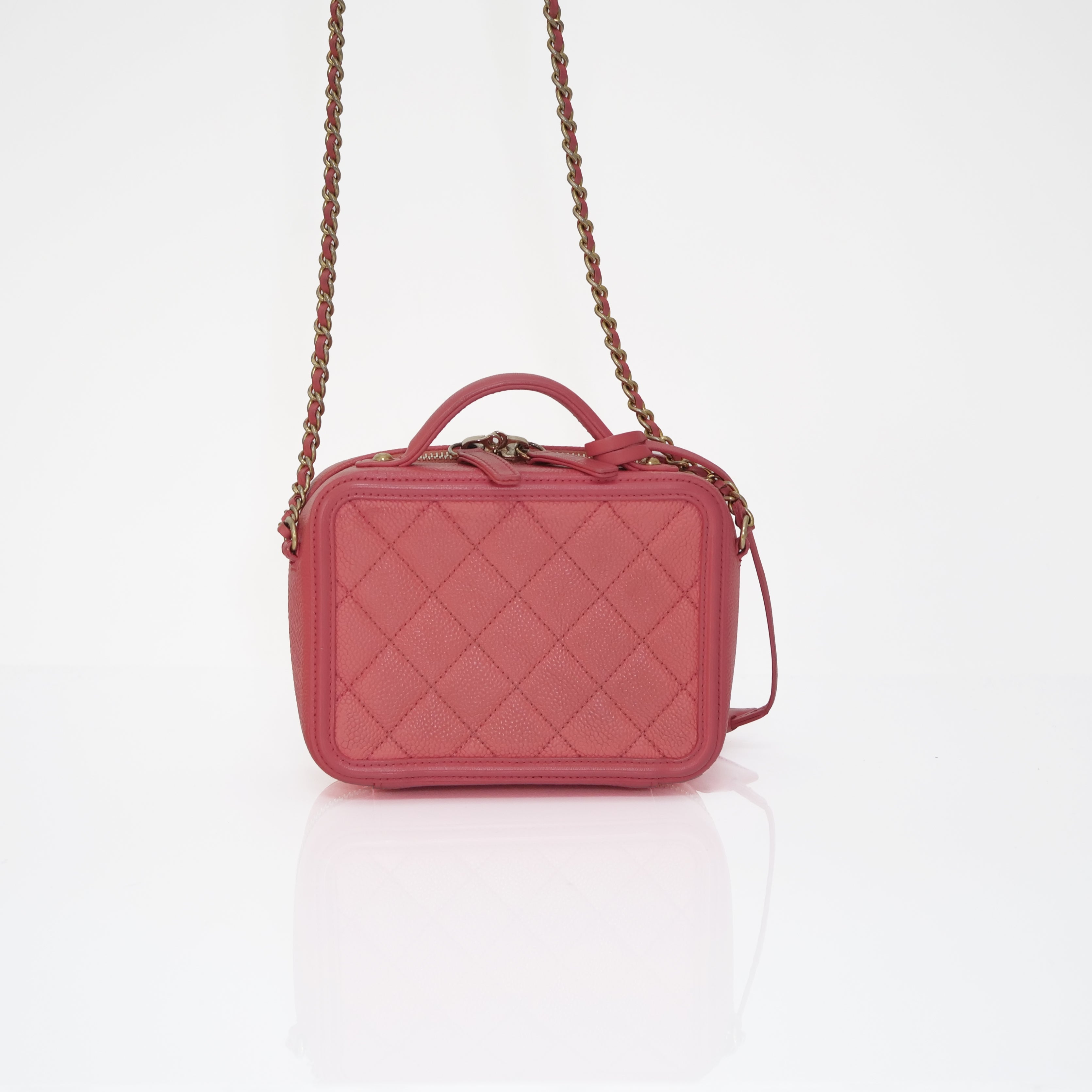 CHANEL CC Filigree Caviar Skin 2Way Bag