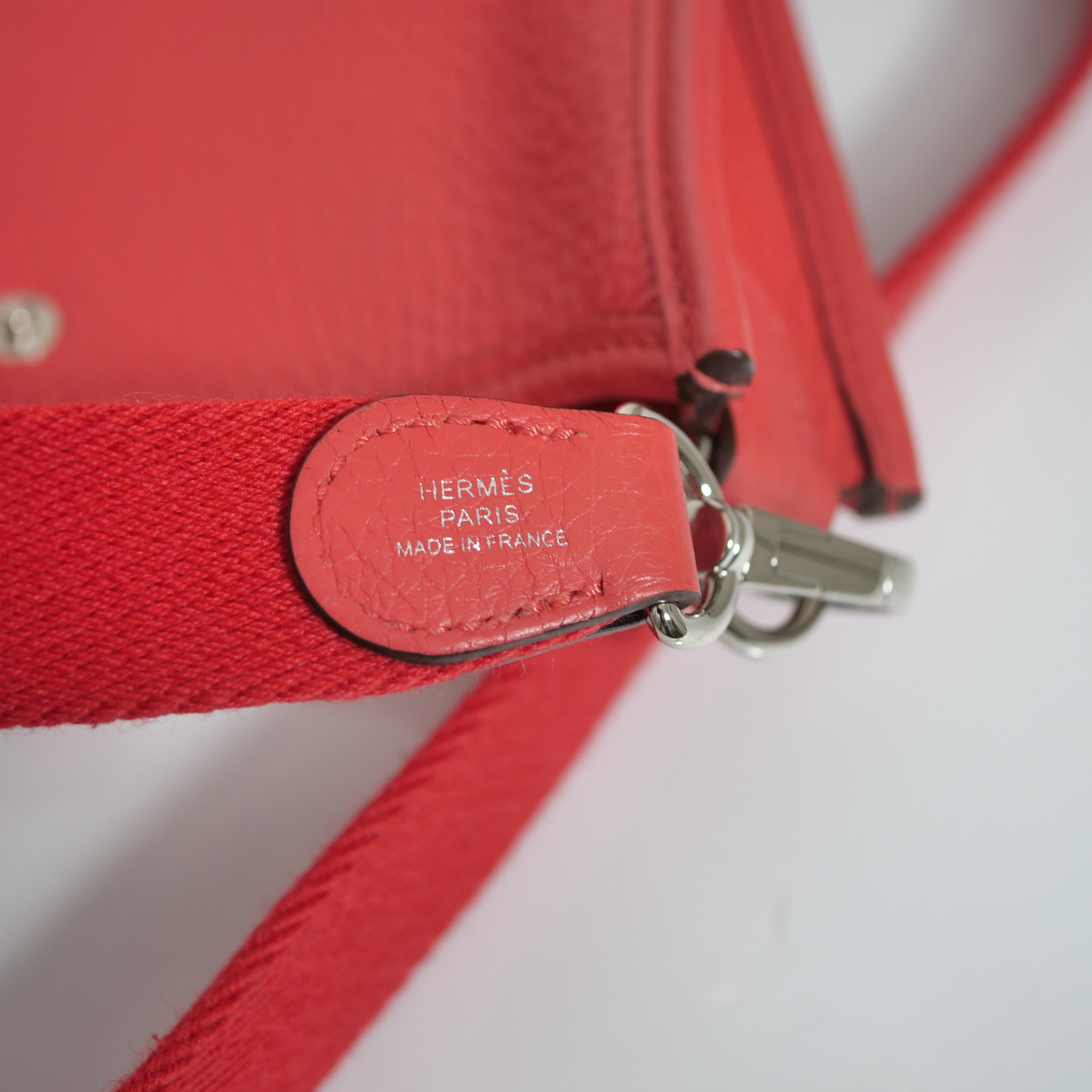 HERMES Evelyne TPM Taurillon Clemence Pink Y Stamp Shoulder Bag