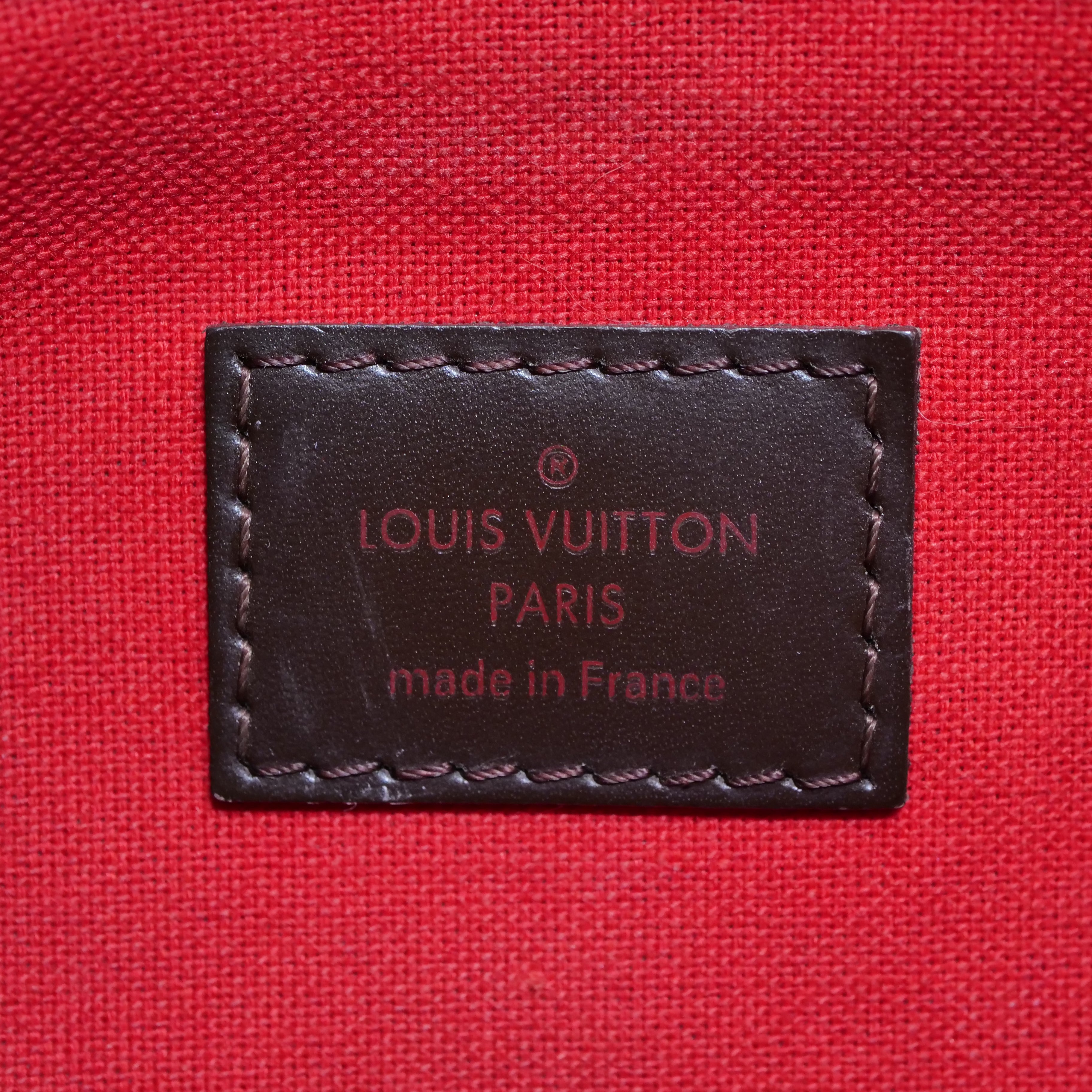 LOUIS VUITTON Damier Bloomsbury PM Shoulder Bag N42251
