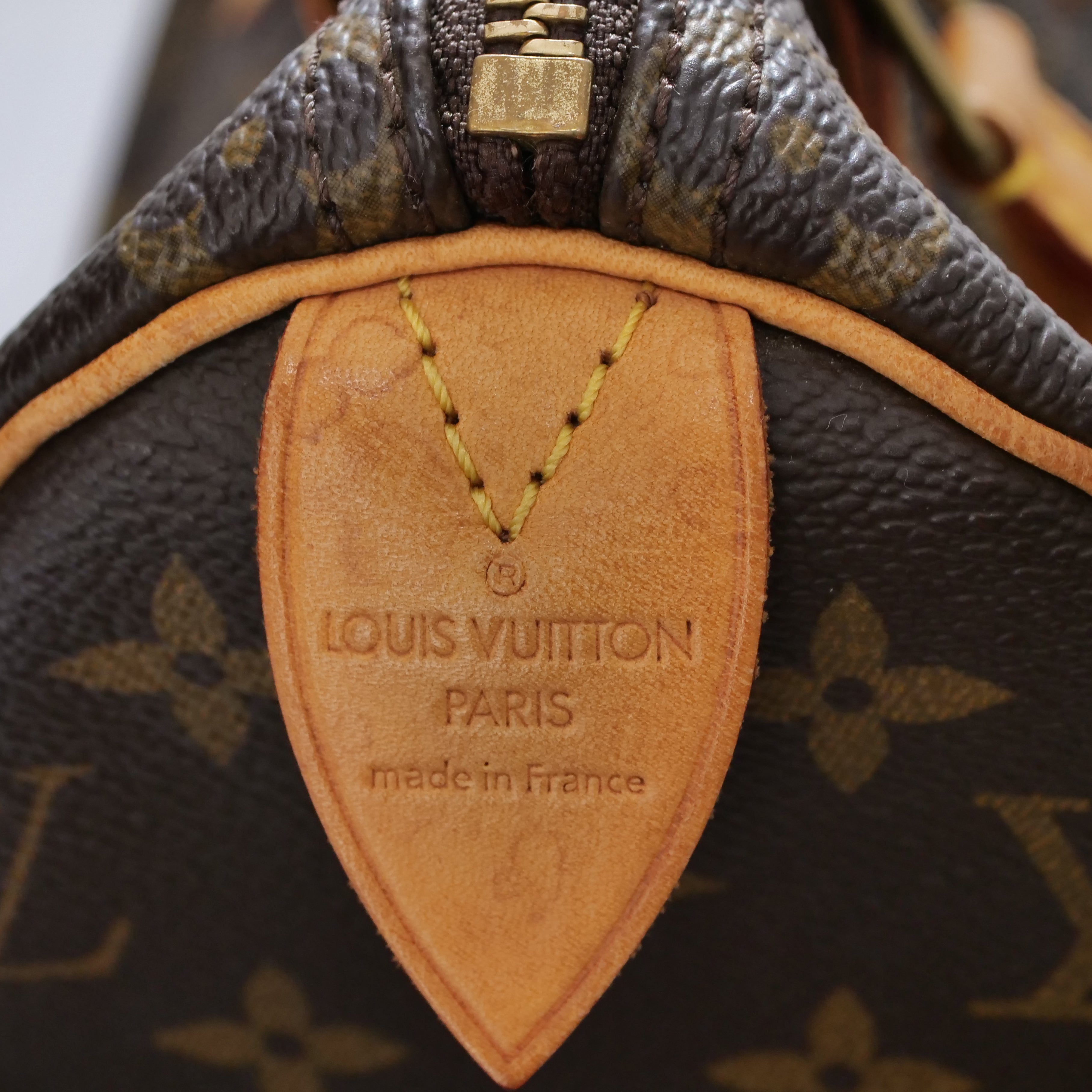 LOUIS VUITTON Speedy 25 Monogram Hand Bag