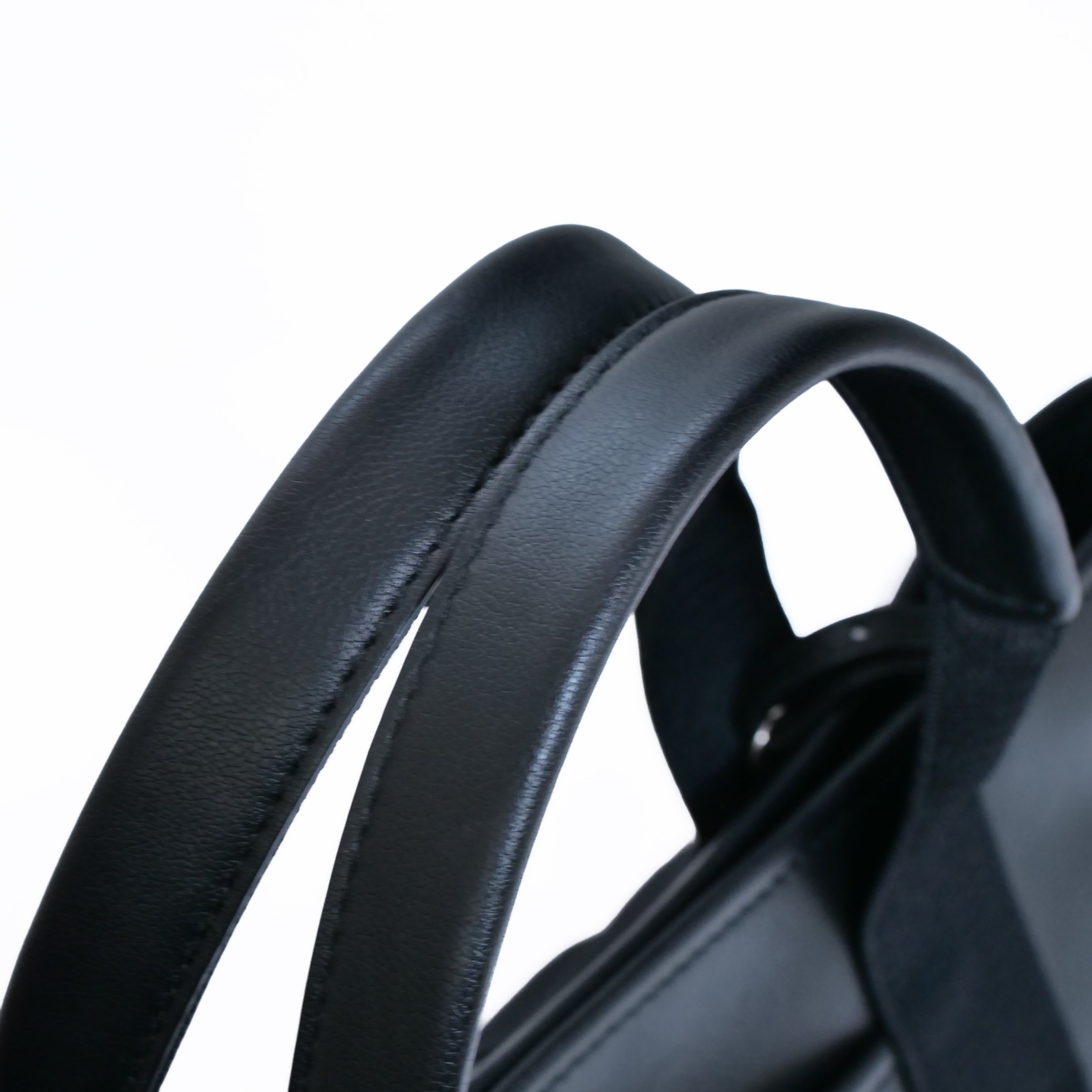 BALENCIAGA Biarritz Small Tote Bag 810981