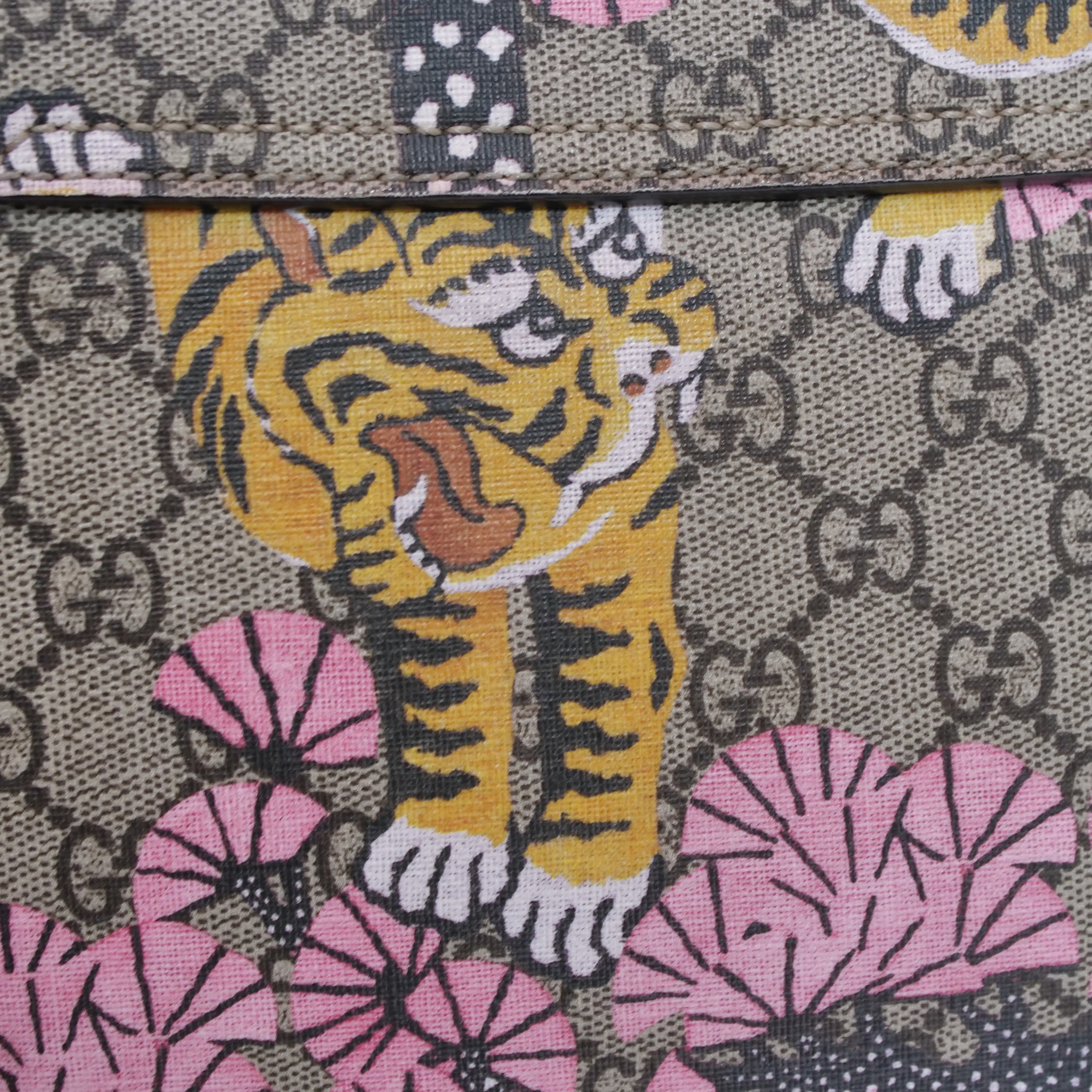 GUCCI GG Supreme Bengal Print Padlock Shoulder Bag 453189