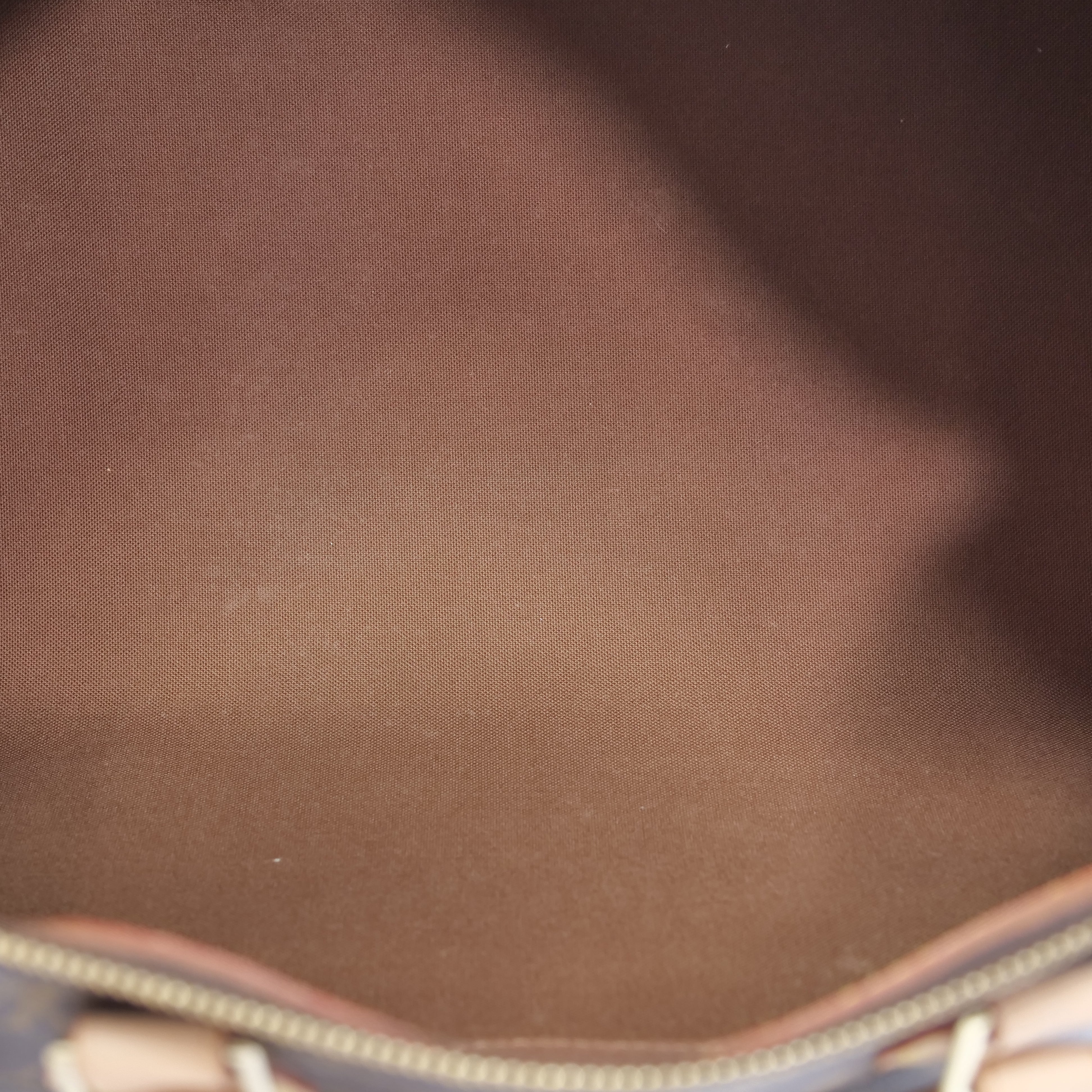 LOUIS VUITTON Monogram Speedy 40 Hand Bag