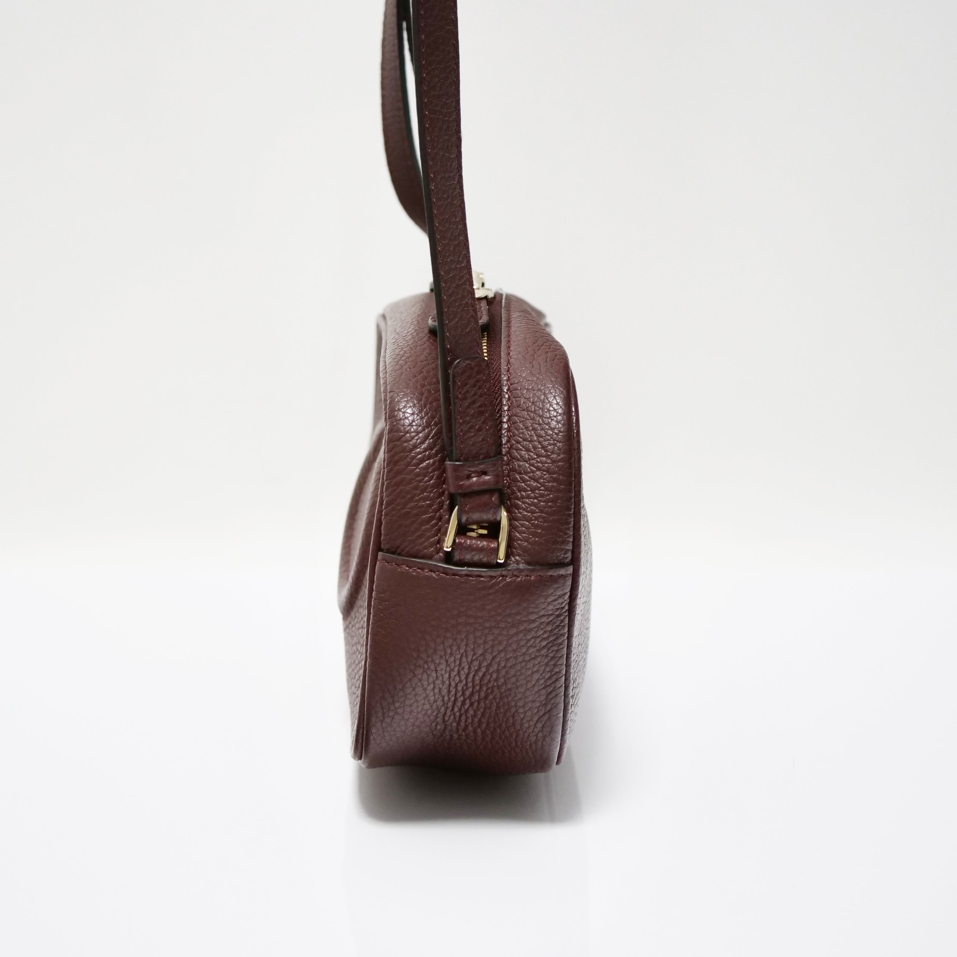 SALVATORE FERRAGAMO Gancini City Shoulder Bag Bordeaux Leather