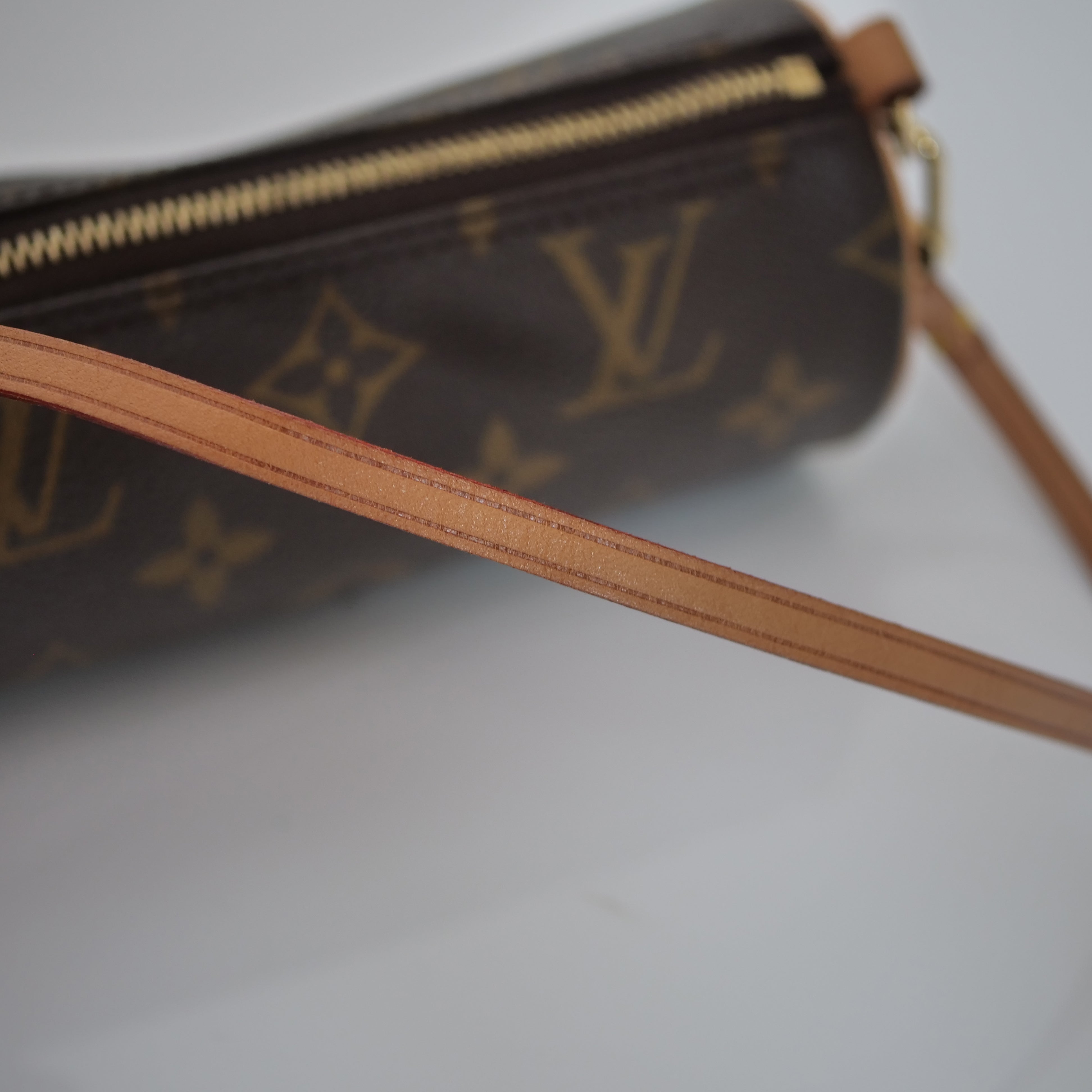 LOUIS VUITTON Papillon 30 Monogram Hand Bag with Pouch M51385