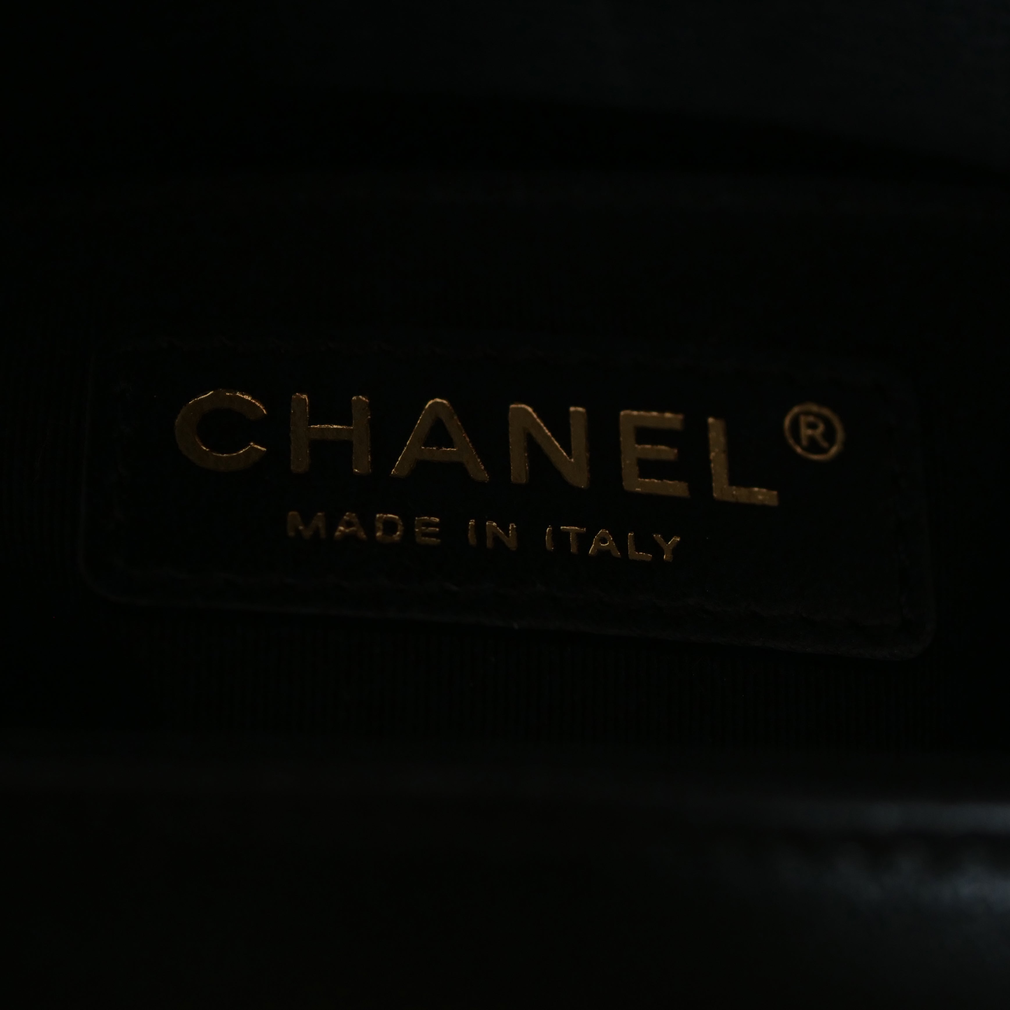 CHANEL シャネル ボーイシャネル スモール ラム チェーンバッグ