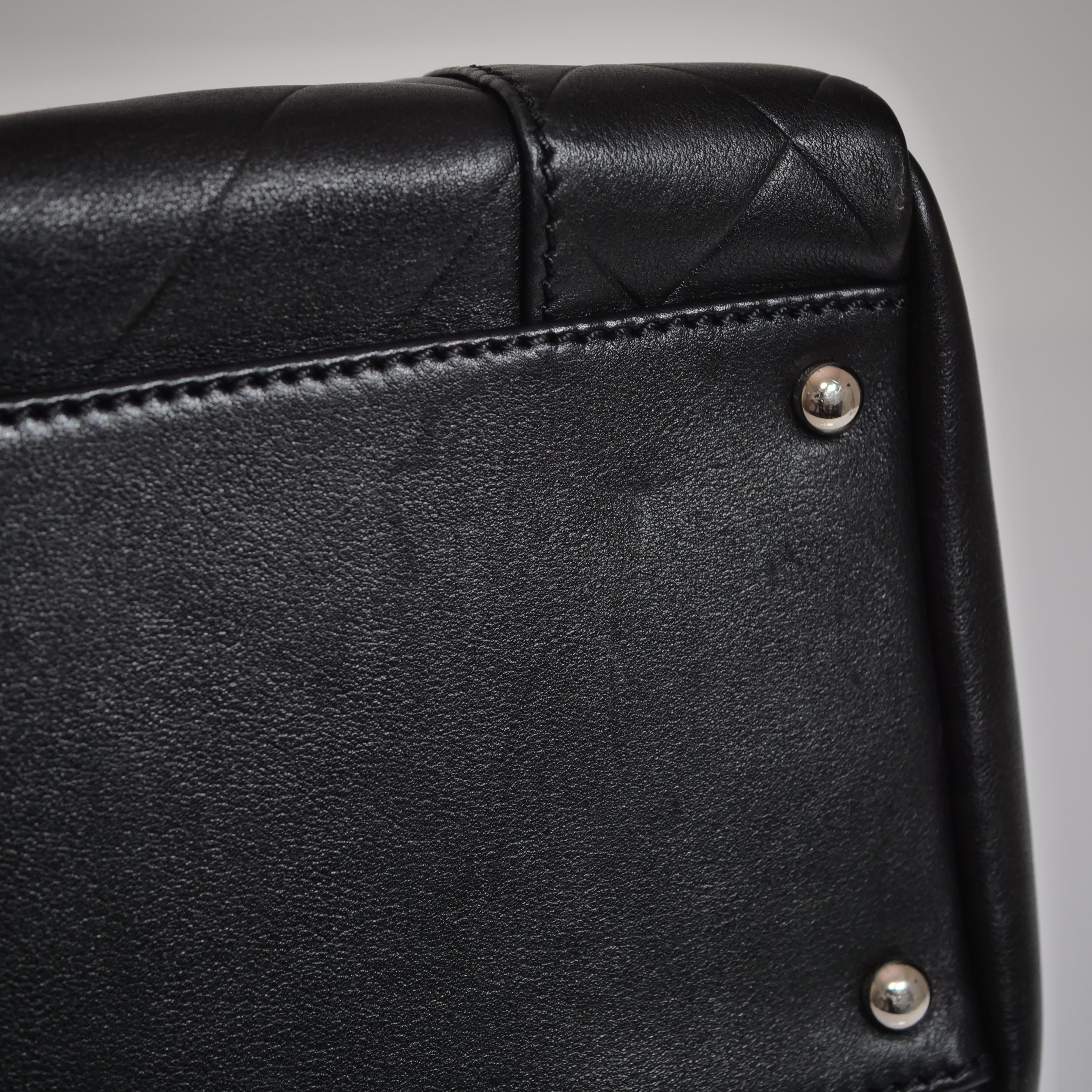 CHANEL V-Stitch Coco Mark Hand Bag