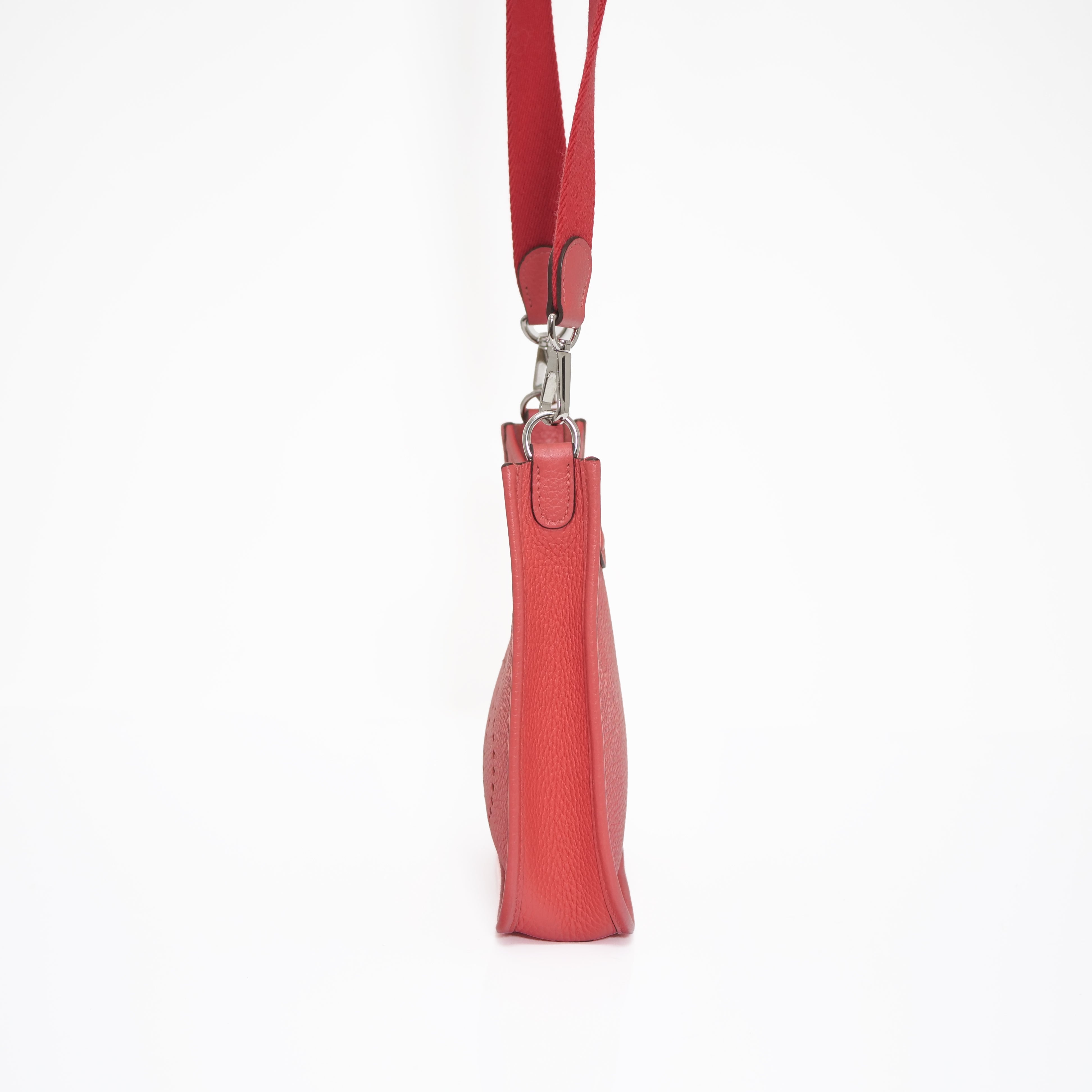 HERMES Evelyne TPM Taurillon Clemence Pink Y Stamp Shoulder Bag