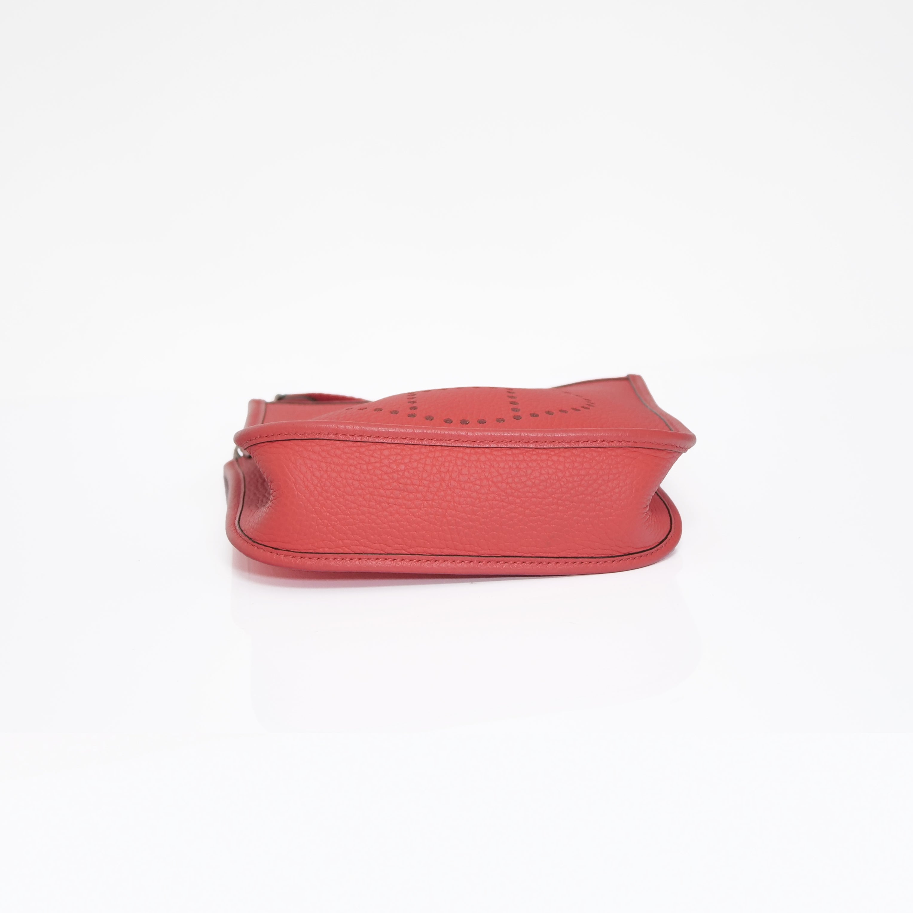 HERMES Evelyne TPM Taurillon Clemence Pink Y Stamp Shoulder Bag