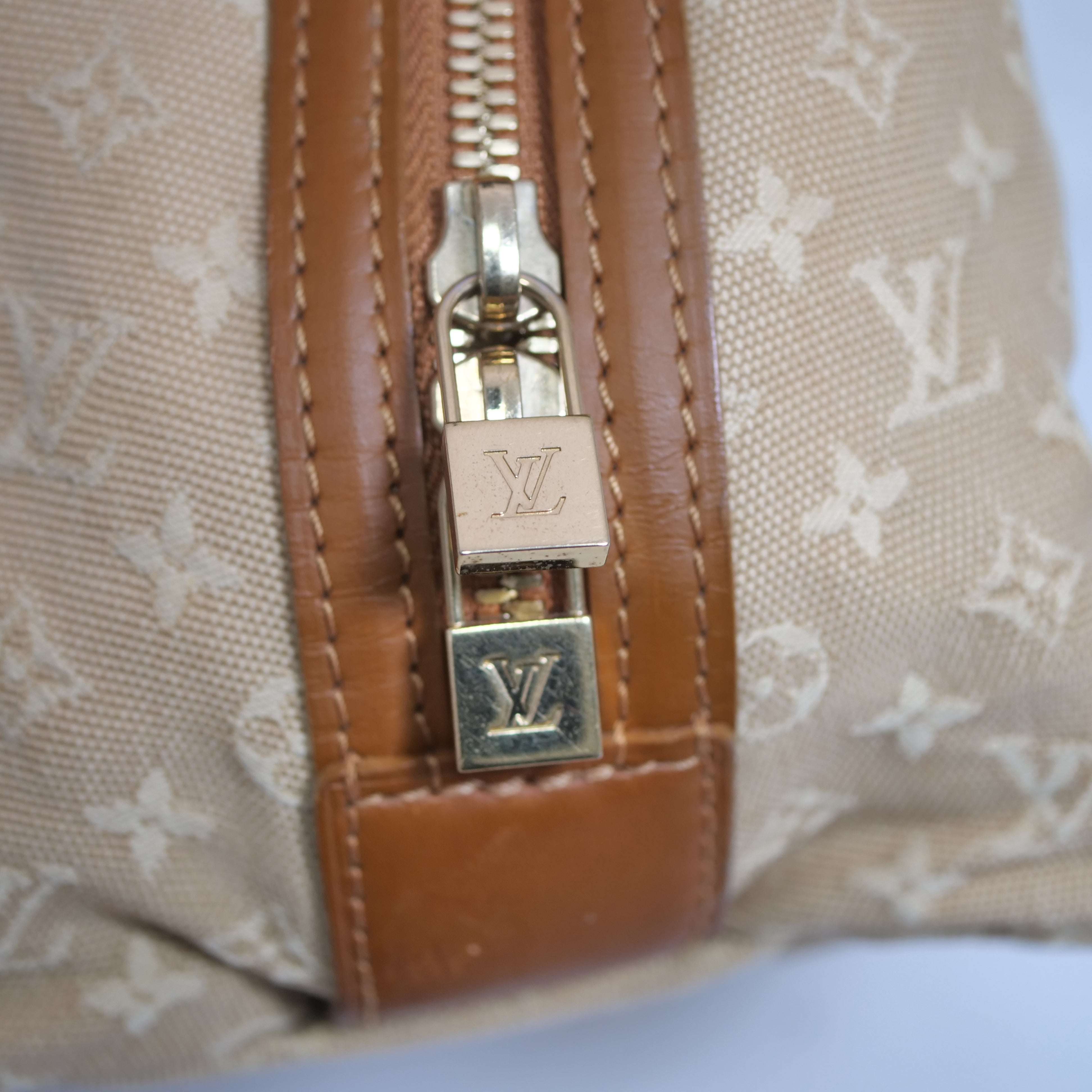 LOUIS VUITTON Monogram Mini Sac Marie Kate Hand Bag M92505