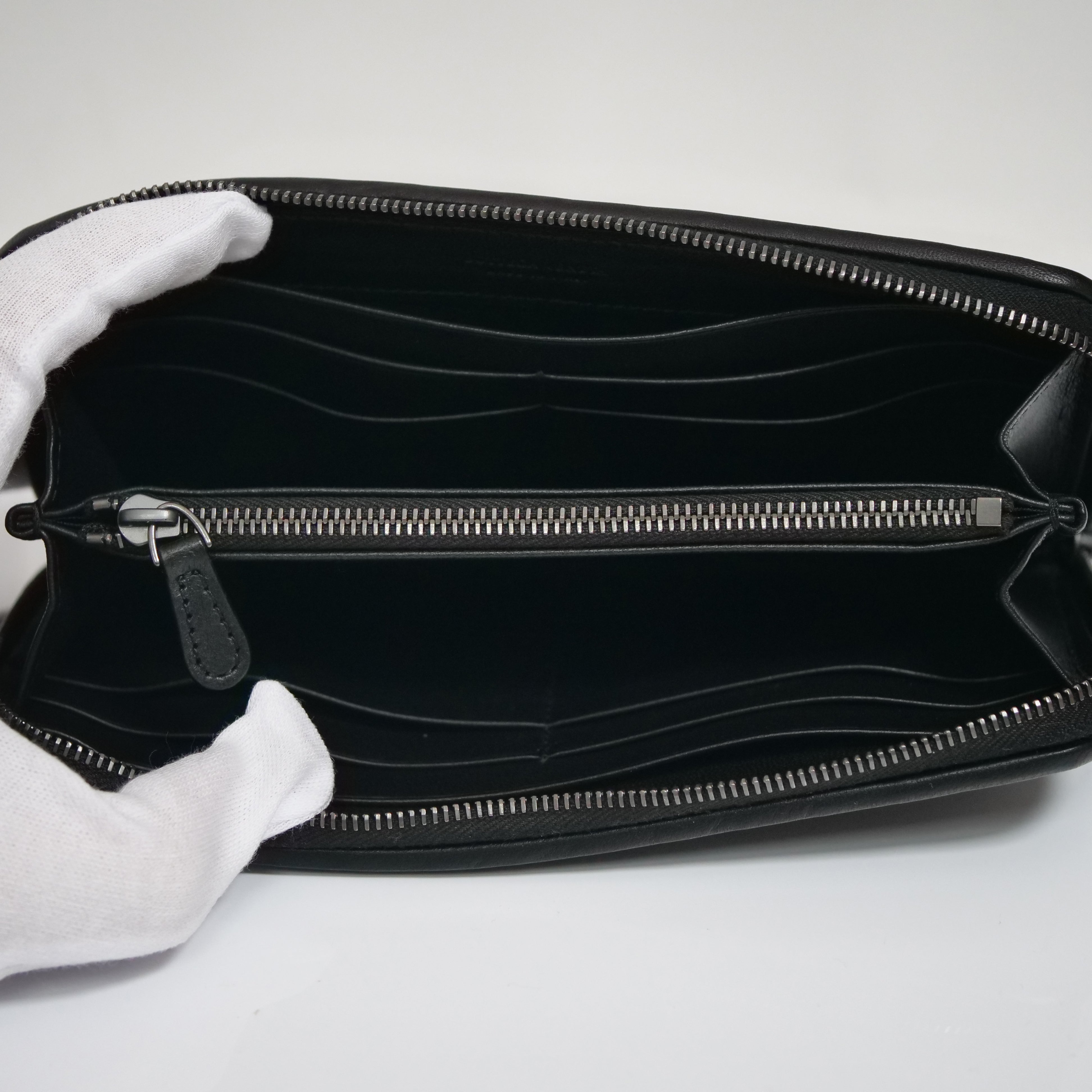 Bottega Veneta Intrecciato Long wallet Black