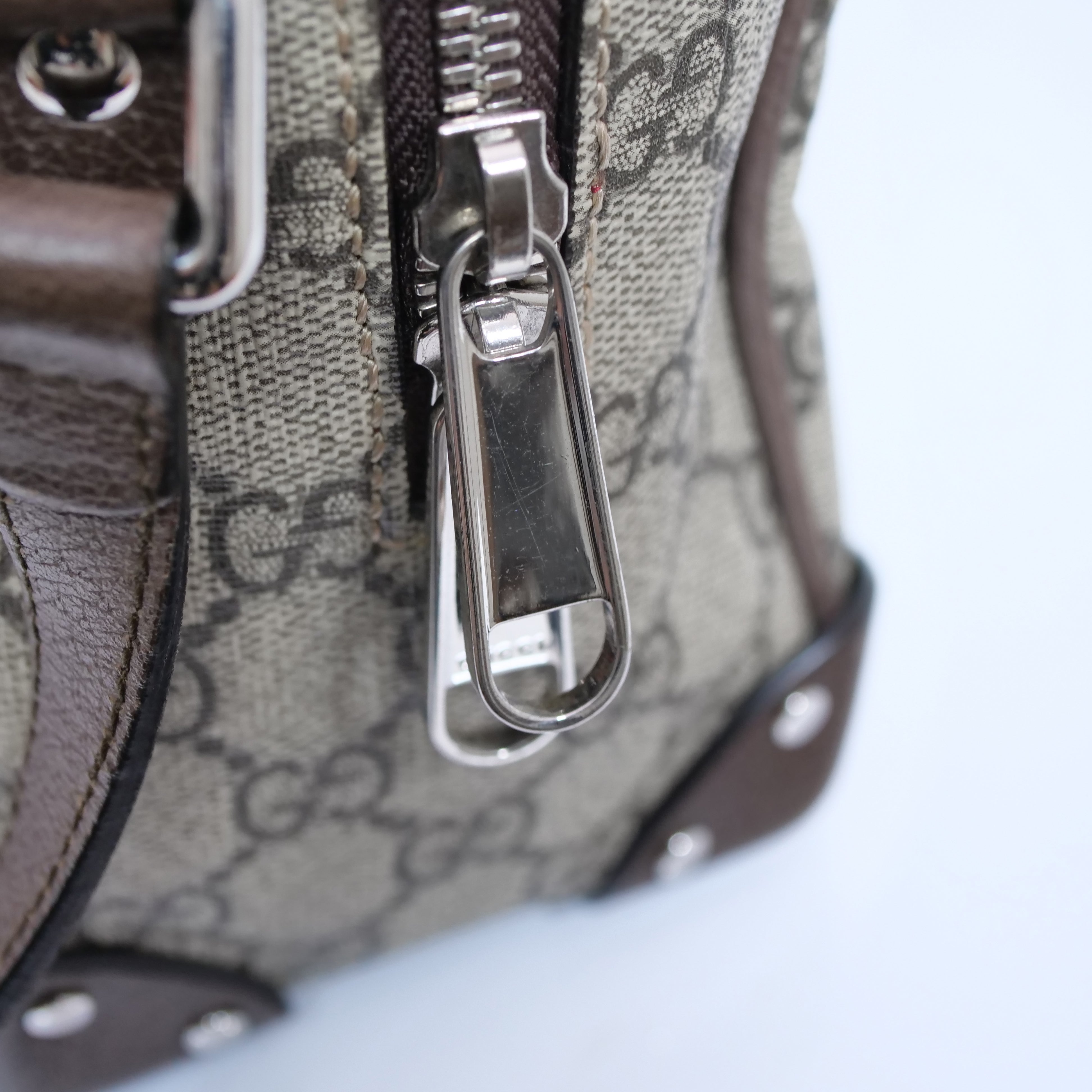 GUCCI GG Supreme Sholuder Bag 626363