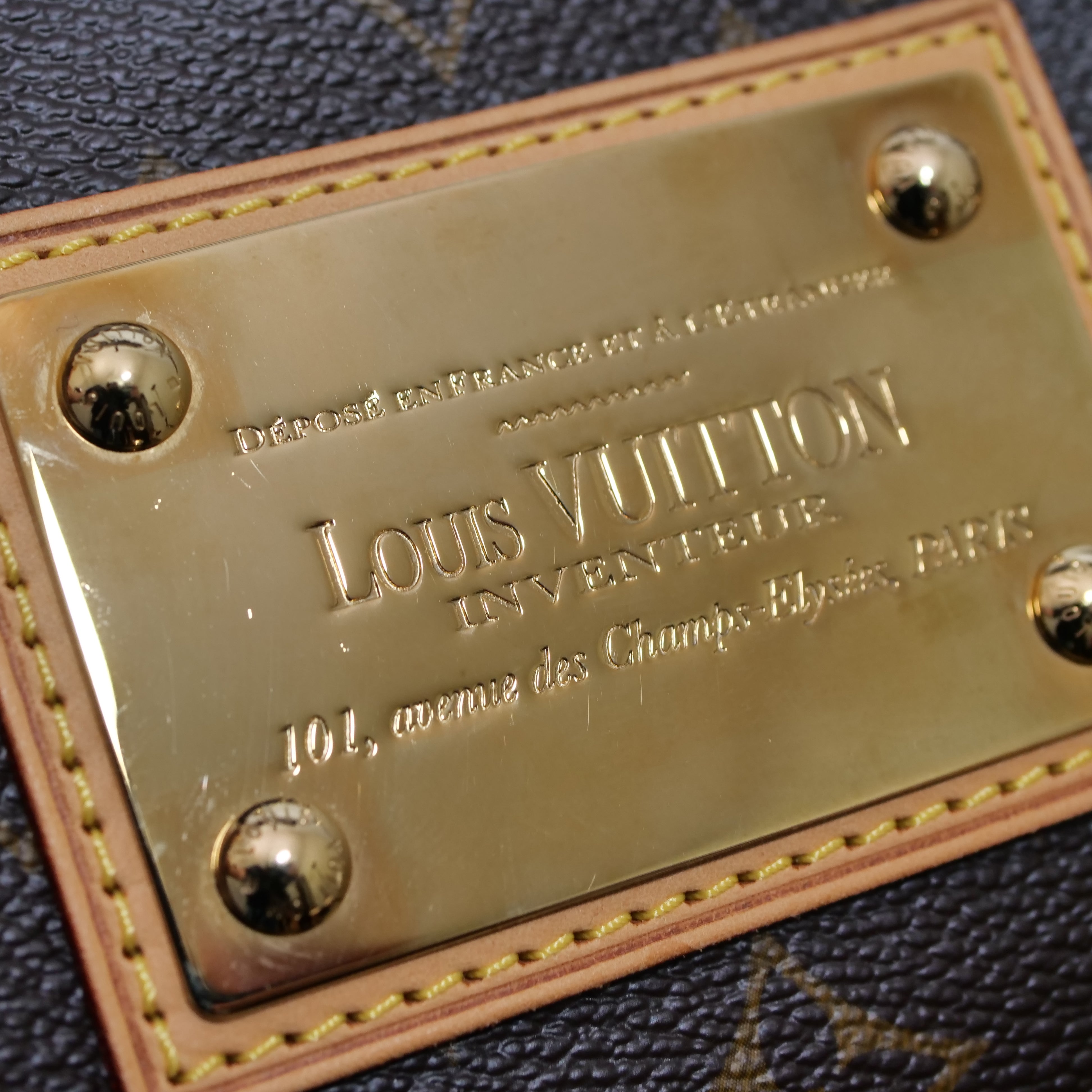 LOUIS VUITTON Monogram Thames PM Shoulder Bag