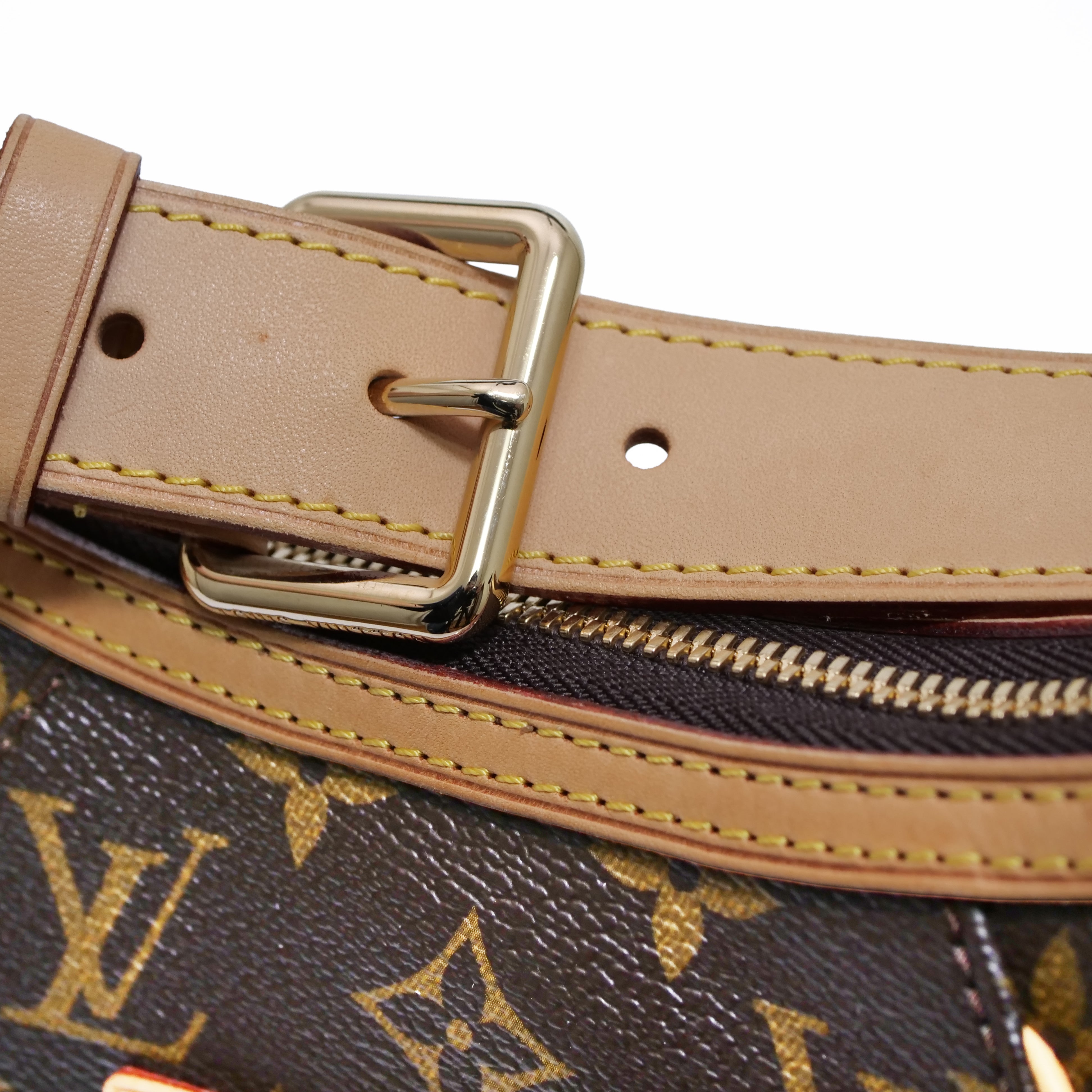 LOUIS VUITTON Monogram Thames PM Shoulder Bag