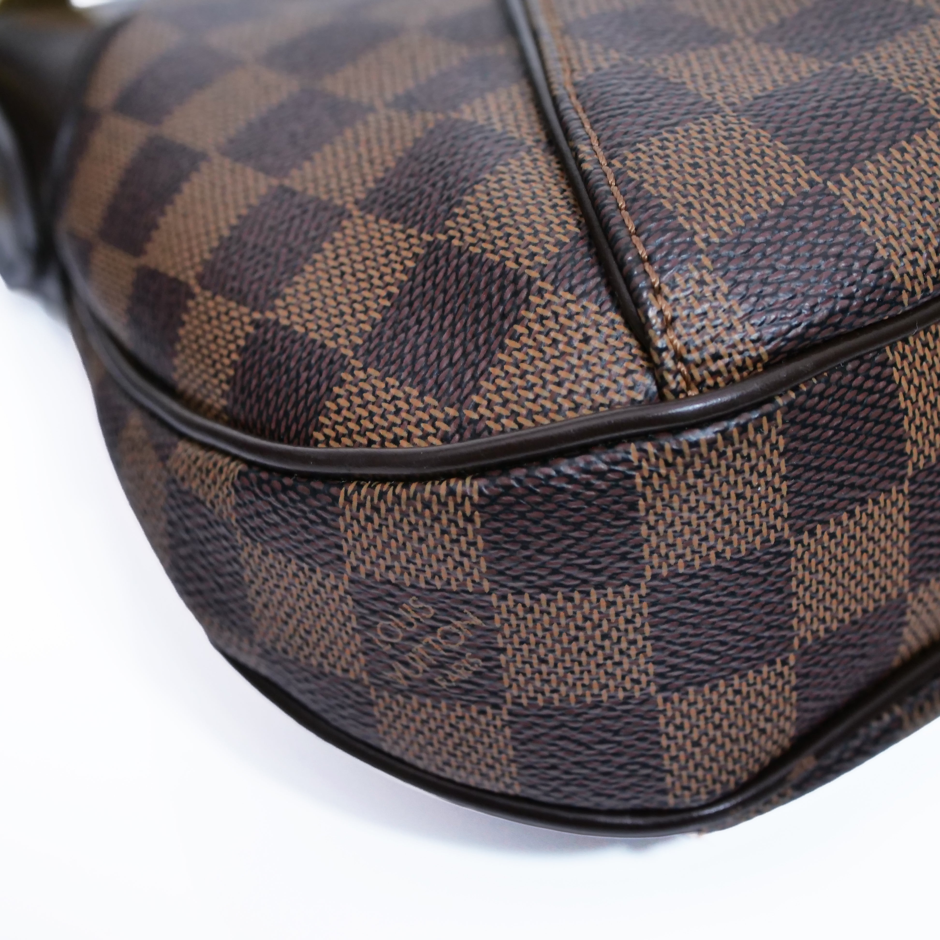 LOUIS VUITTON Damier Ebene Thames PM Shoulder Bag