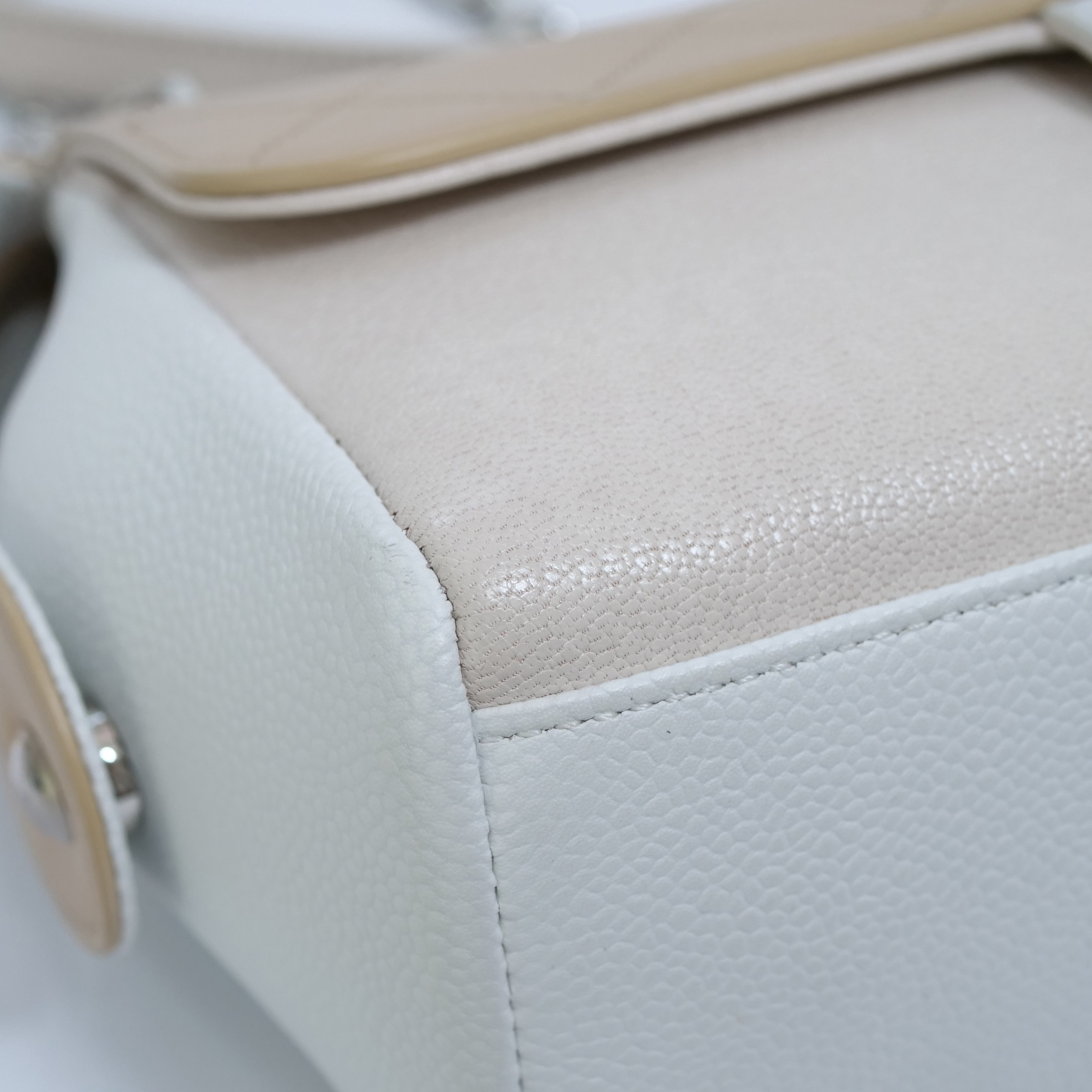 CHANEL Quilted Chain Shoulder Bag Bi-Color