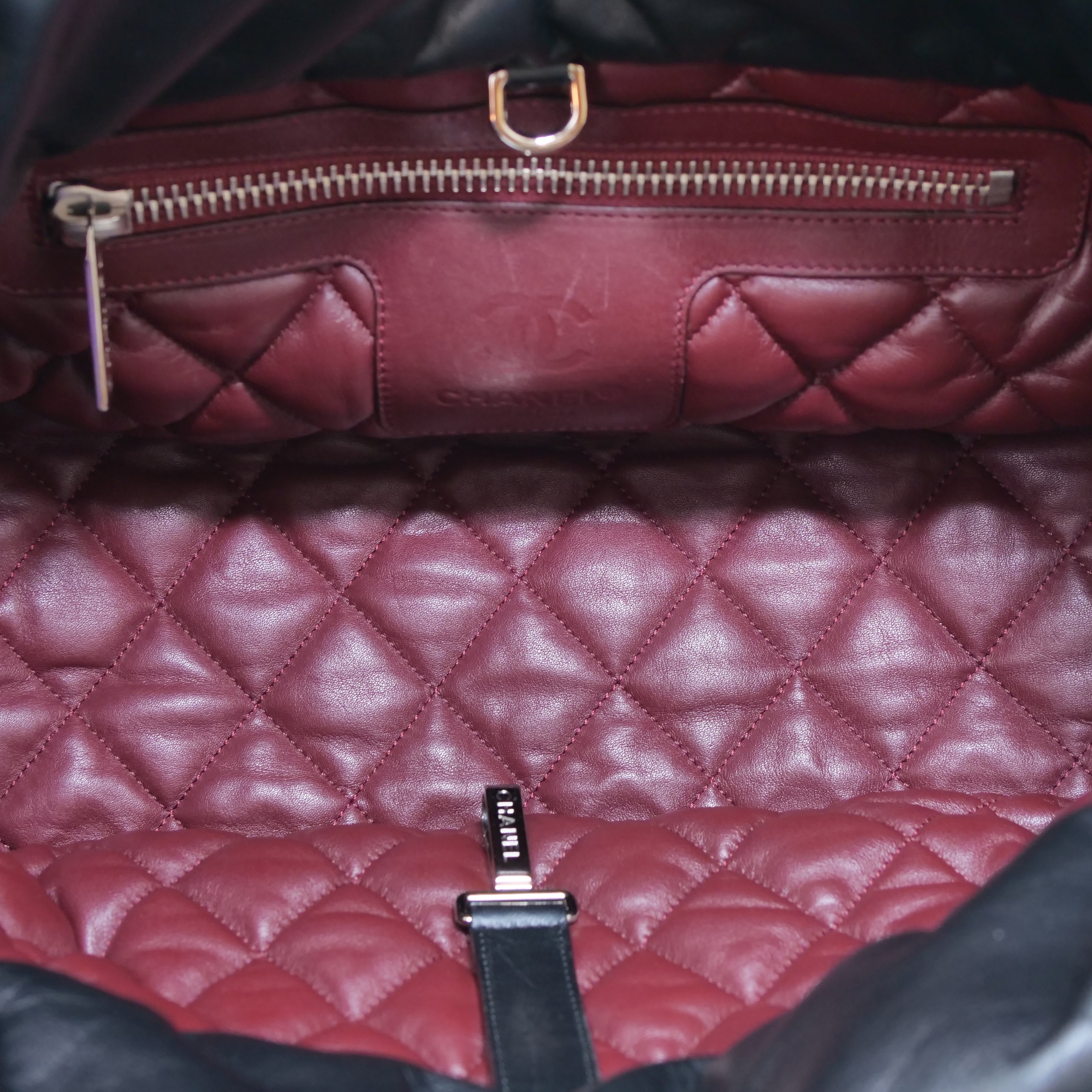 CHANEL Coco Cocoon small Leather Tote Bag A47108