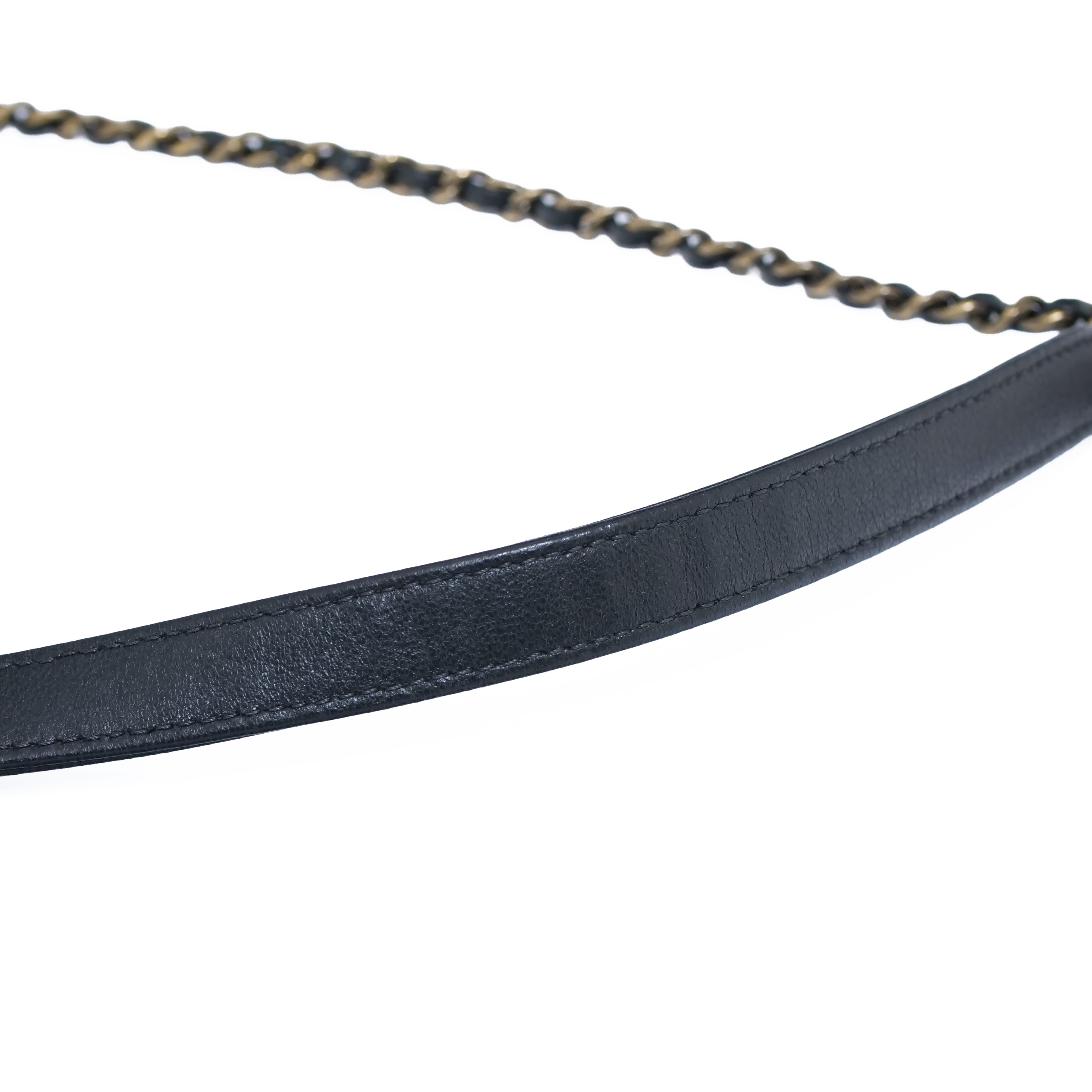 CHANEL Beauty Lock Chain Shoulder Bag
