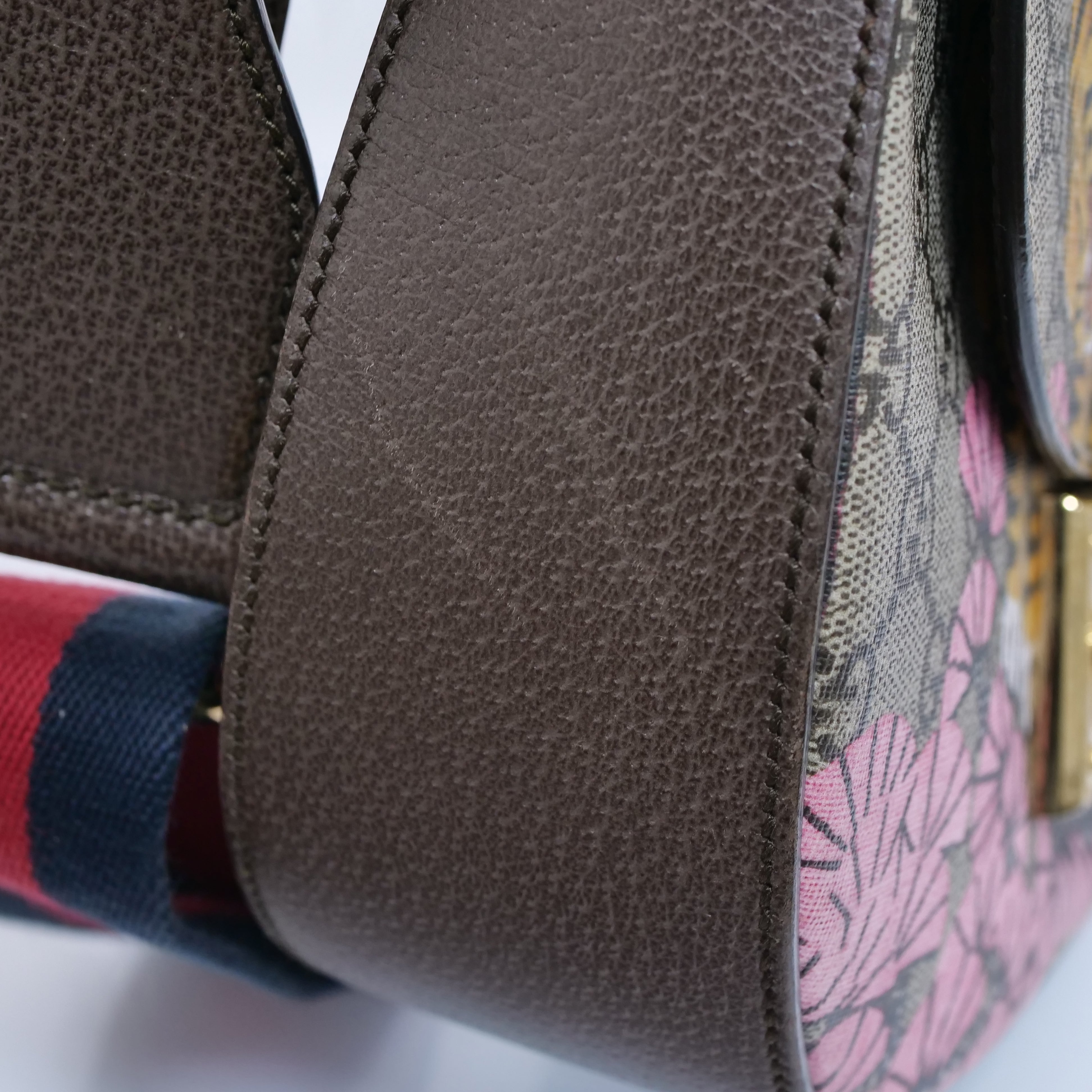 GUCCI GG Supreme Bengal Print Padlock Shoulder Bag 453189