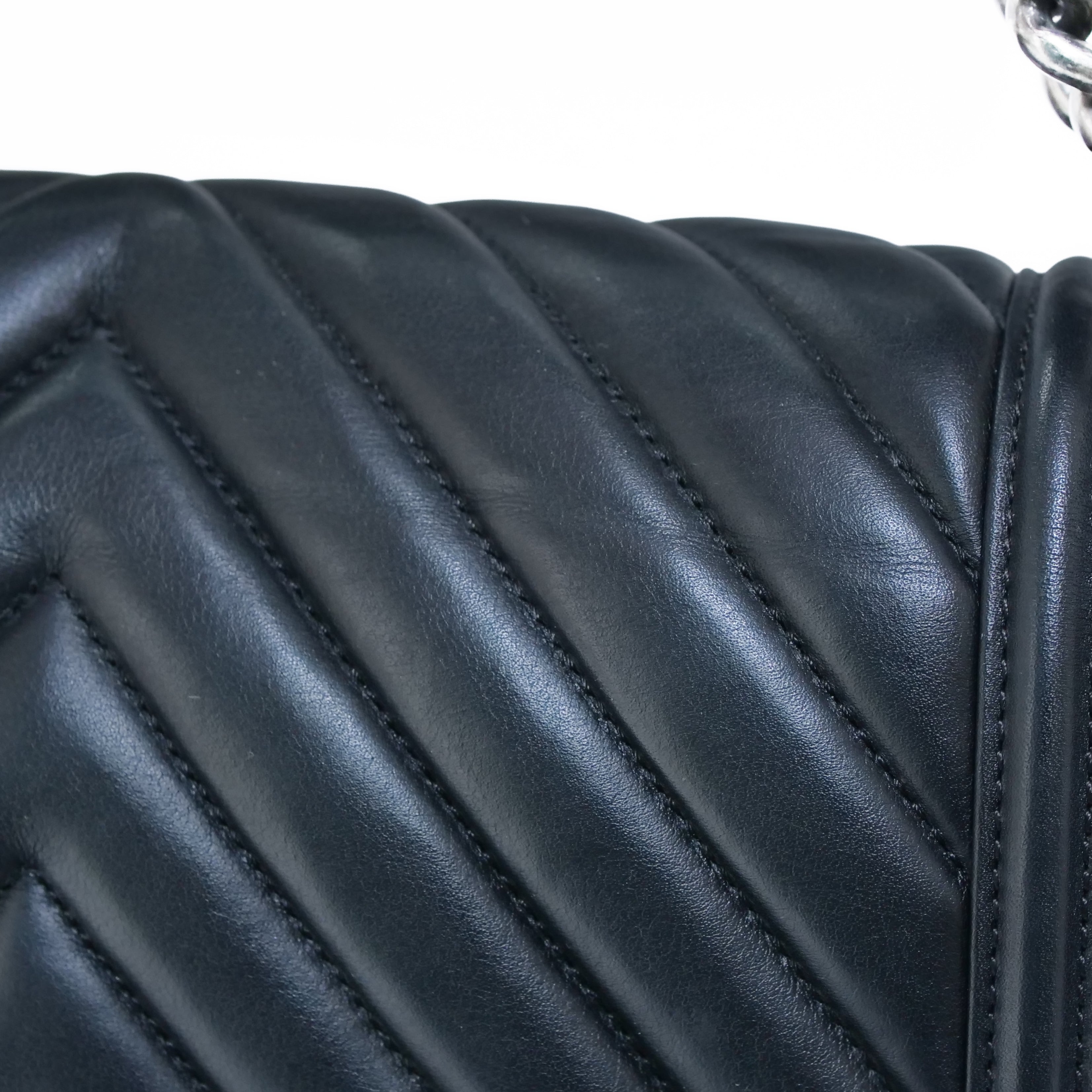 CHANEL Boy Chanel Chevron Chain Shoulder Bag Lambskin